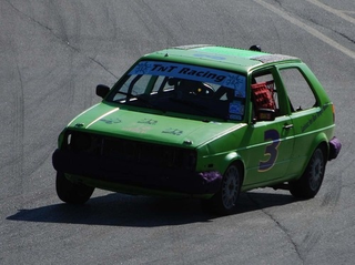 Illustration for article titled The Top 123 Lemons Of The 24 Hours Of LeMons Texas Fall 2009